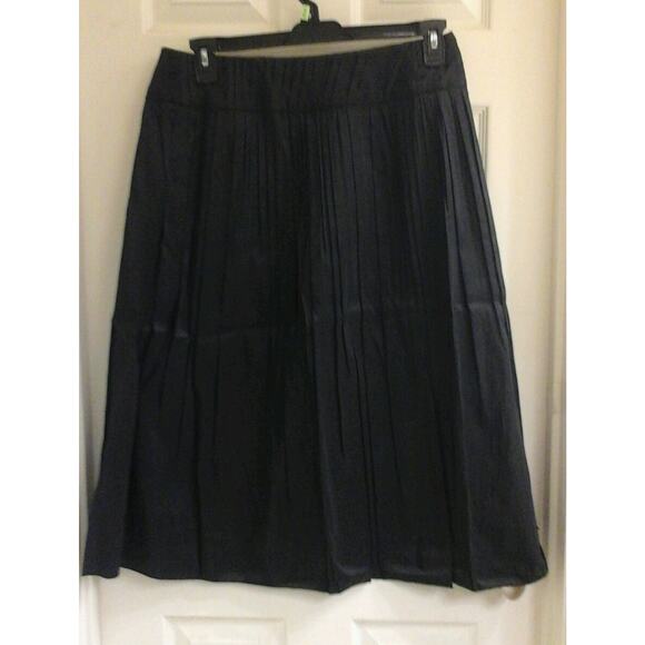 Dialogue Skirt, women's size 16, A-line black, crinkle style, QVC, Midi, NWT - Picture 1 of 6